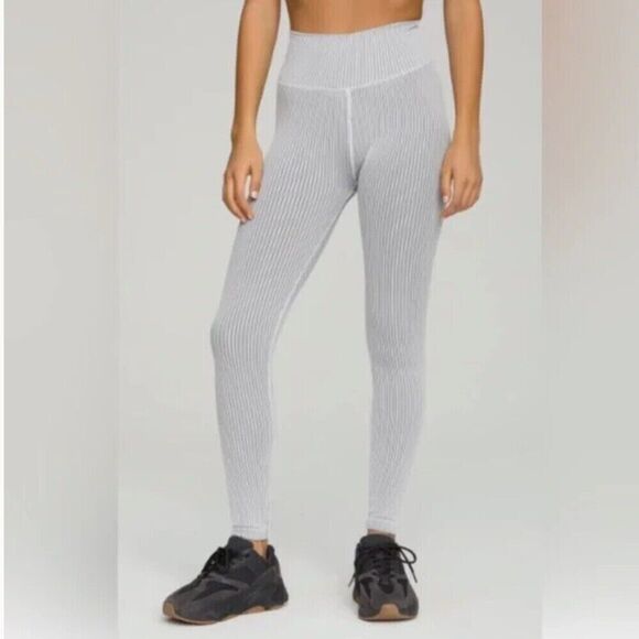 Good American Seamless Ribbed Leggings S/M White Gray Compression NWT - Picture 14 of 14